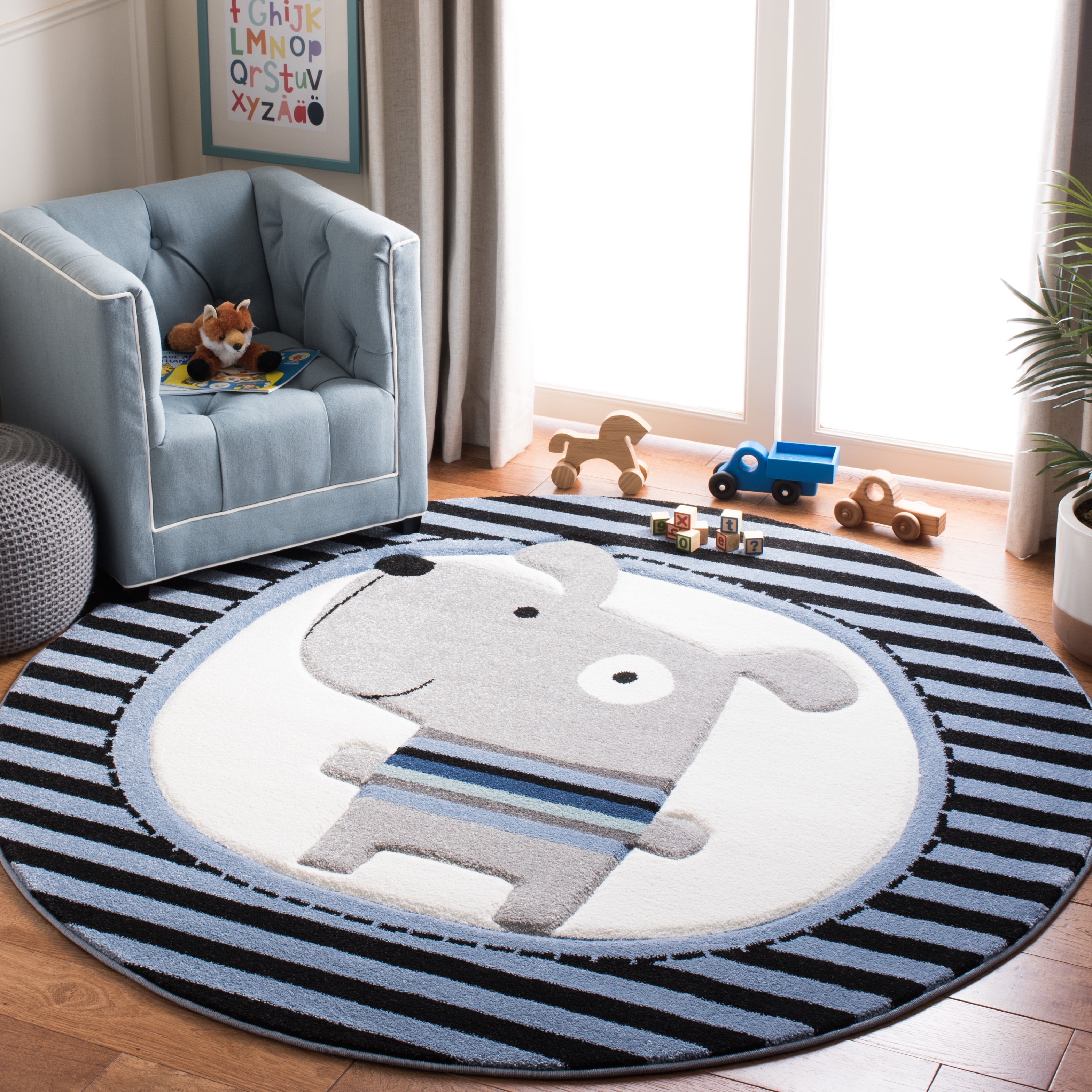 Safavieh Carousel Kids Elephant 5 x 5 Gray/Ivory Square Indoor Kids Area Rug Safavieh Carousel Kids Elephant 5 x 5 Gray/Ivory Square Indoor Kids Area Rug