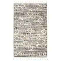 SAFAVIEH Casablanca BOKHARA Geometric Diamonds Wool Shag Area Rug, Grey/Ivory, 5' x 8'