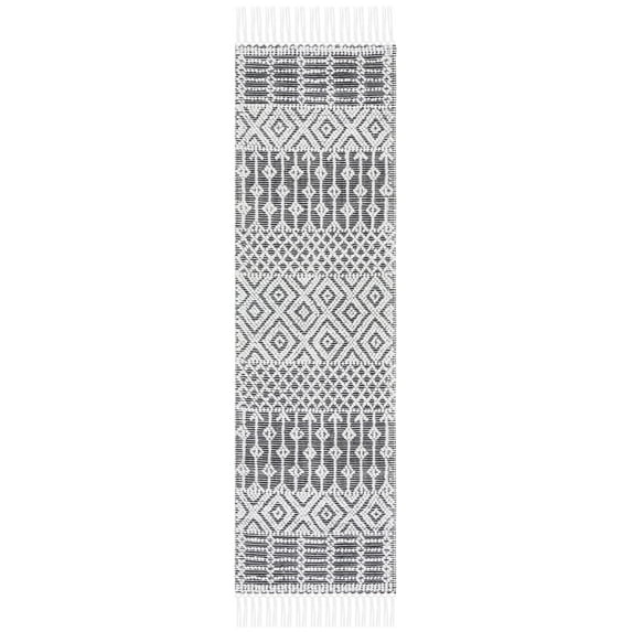 SAFAVIEH Casablanca Braelyn Diamond Runner Rug, Black/Ivory, 2'3" x 8'