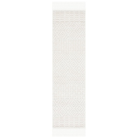 SAFAVIEH Casablanca Braelyn Diamond Runner Rug, Ivory, 2'3" x 10'