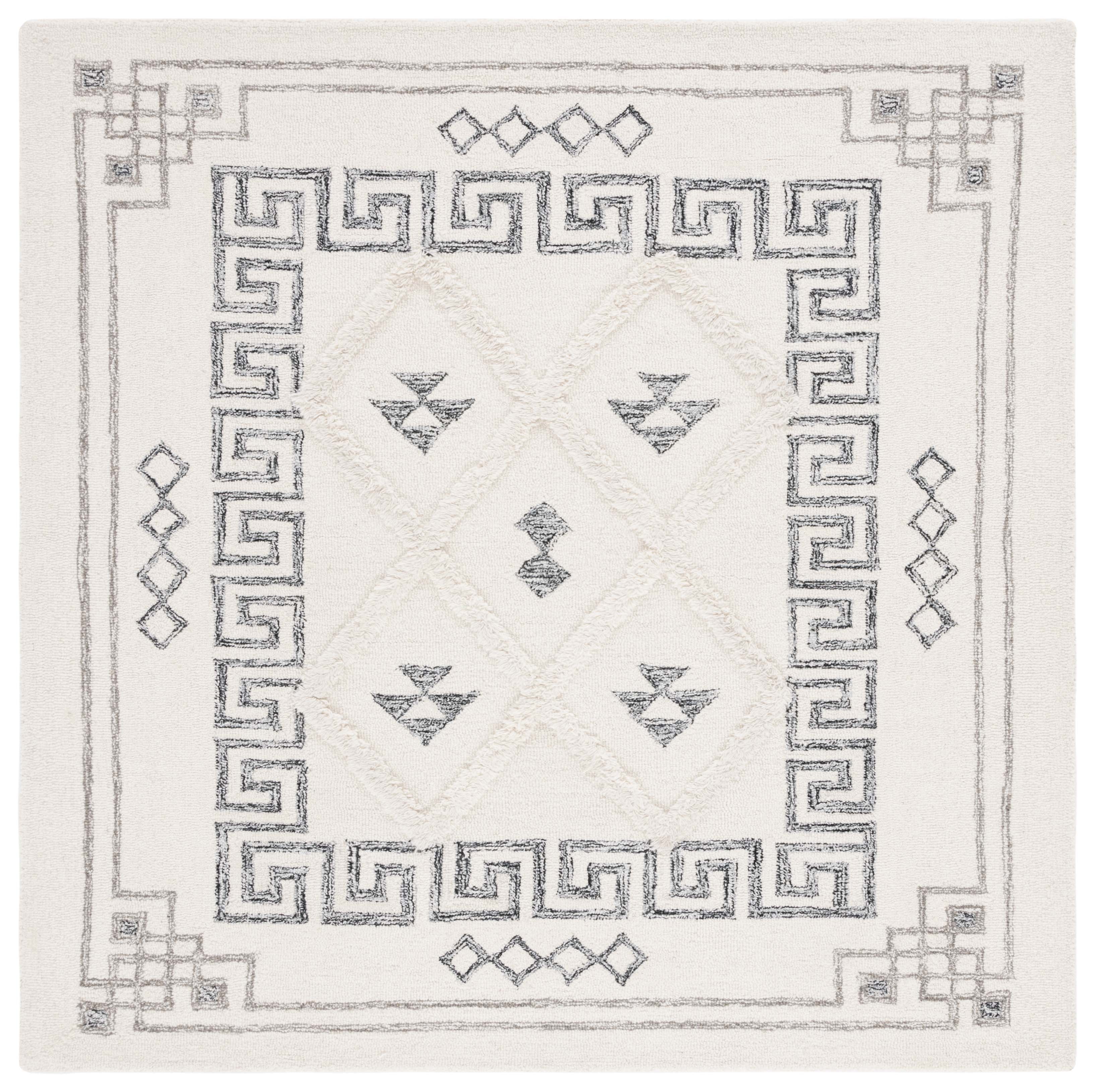 Casablanca 6' x 6' Black and Ivory Wool Tufted Shag Rug