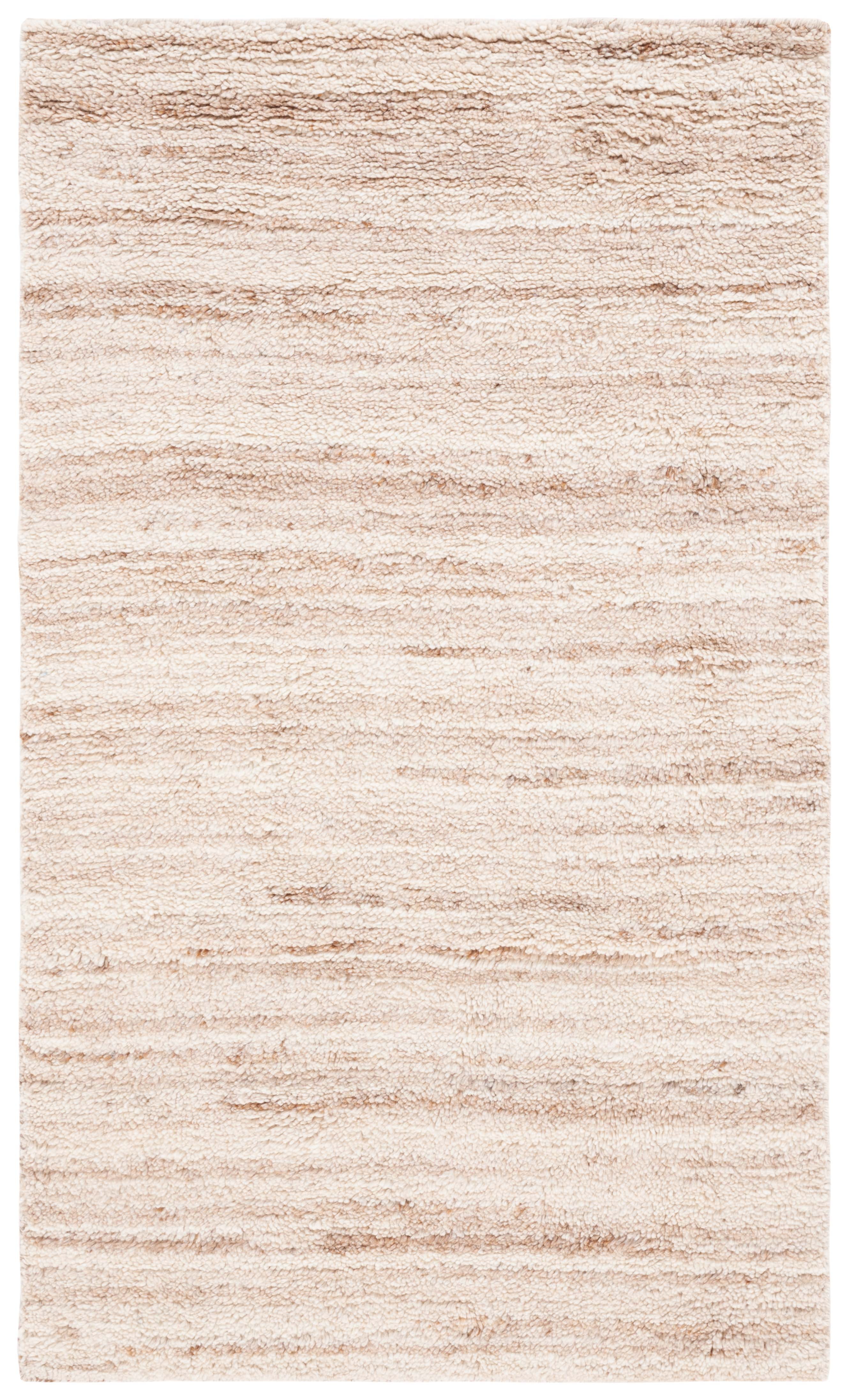 SAFAVIEH Casablanca Katharine Distressed Area Rug, Beige/Ivory, 4' x 6'