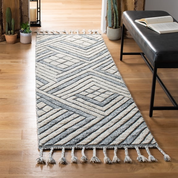 SAFAVIEH Casablanca Korbin Abstract Geometric Shag Runner Rug, Grey/Ivory, 2'3" x 8'