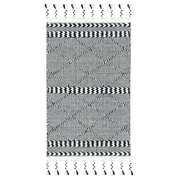 SAFAVIEH Casablanca Roswell Geometric Area Rug, Black/Ivory, 4' x 6'