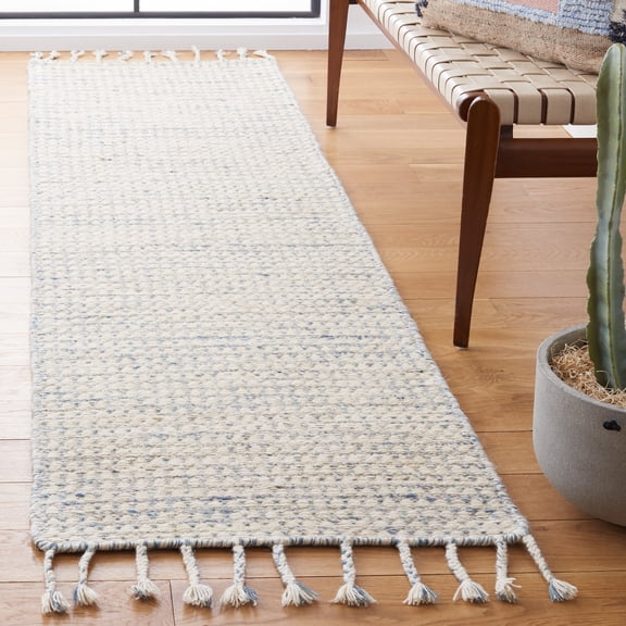 SAFAVIEH Casablanca Wichita Geometric Runner Rug, Light Blue/Ivory, 2'3" x 8'
