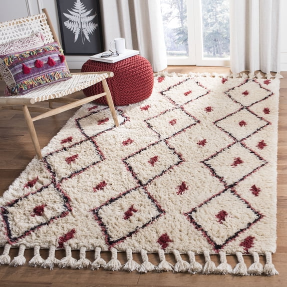 SAFAVIEH Casablanca Winnie Geometric Fringe Shag Area Rug, Ivory/Fuchsia, 4' x 6'