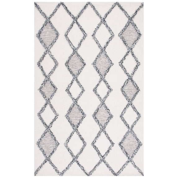 SAFAVIEH Casablanca Yadira Diamond Area Rug, Ivory/Black, 6' x 9'
