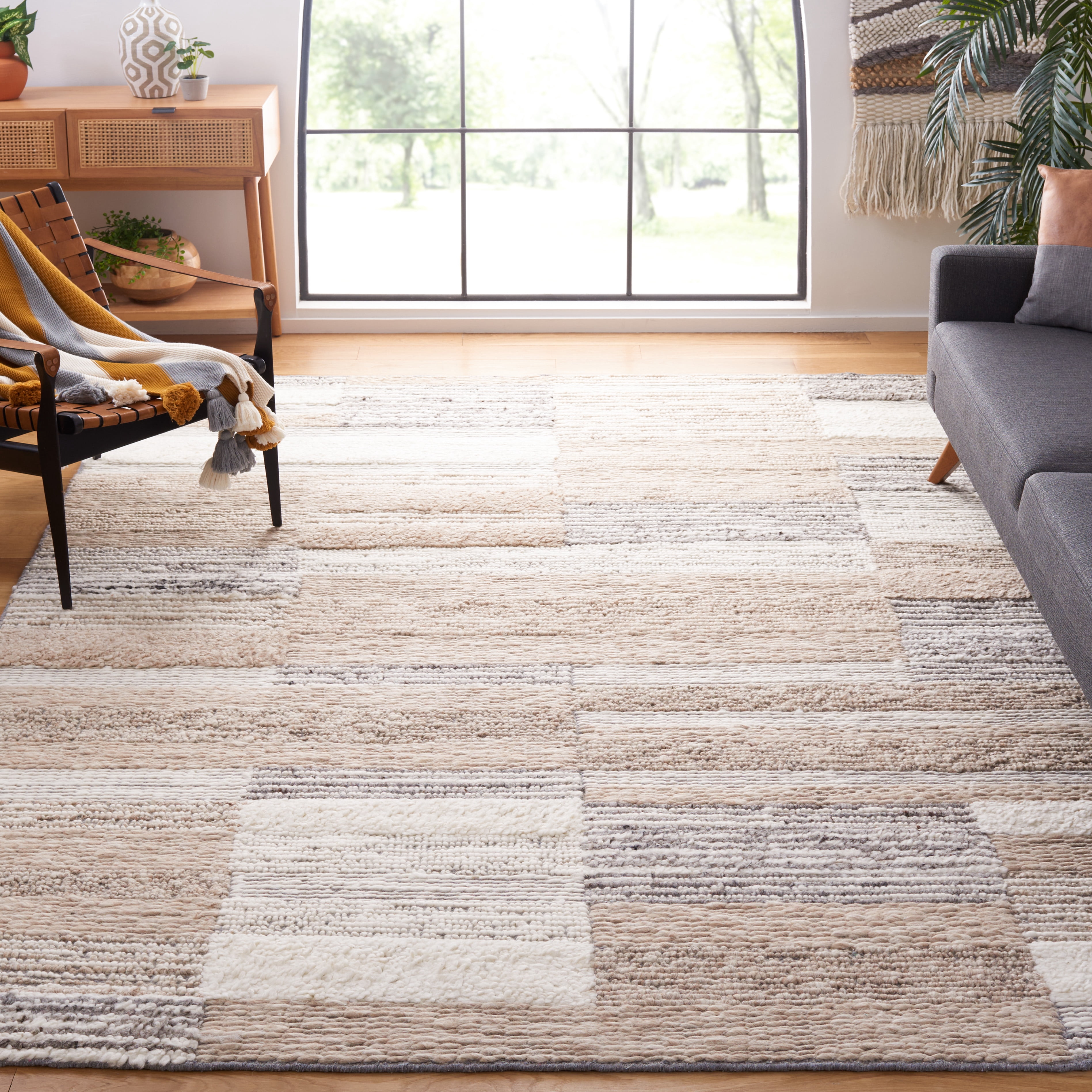 Safavieh Casablanca Zayden Checkered Area Rug, Natural/Ivory, 8' x 10'