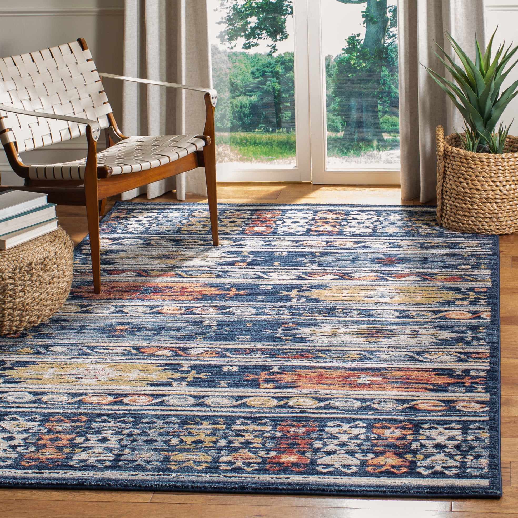 Charleston Heirloom Navy Ivory 5'3" x 7'6" Synthetic Area Rug