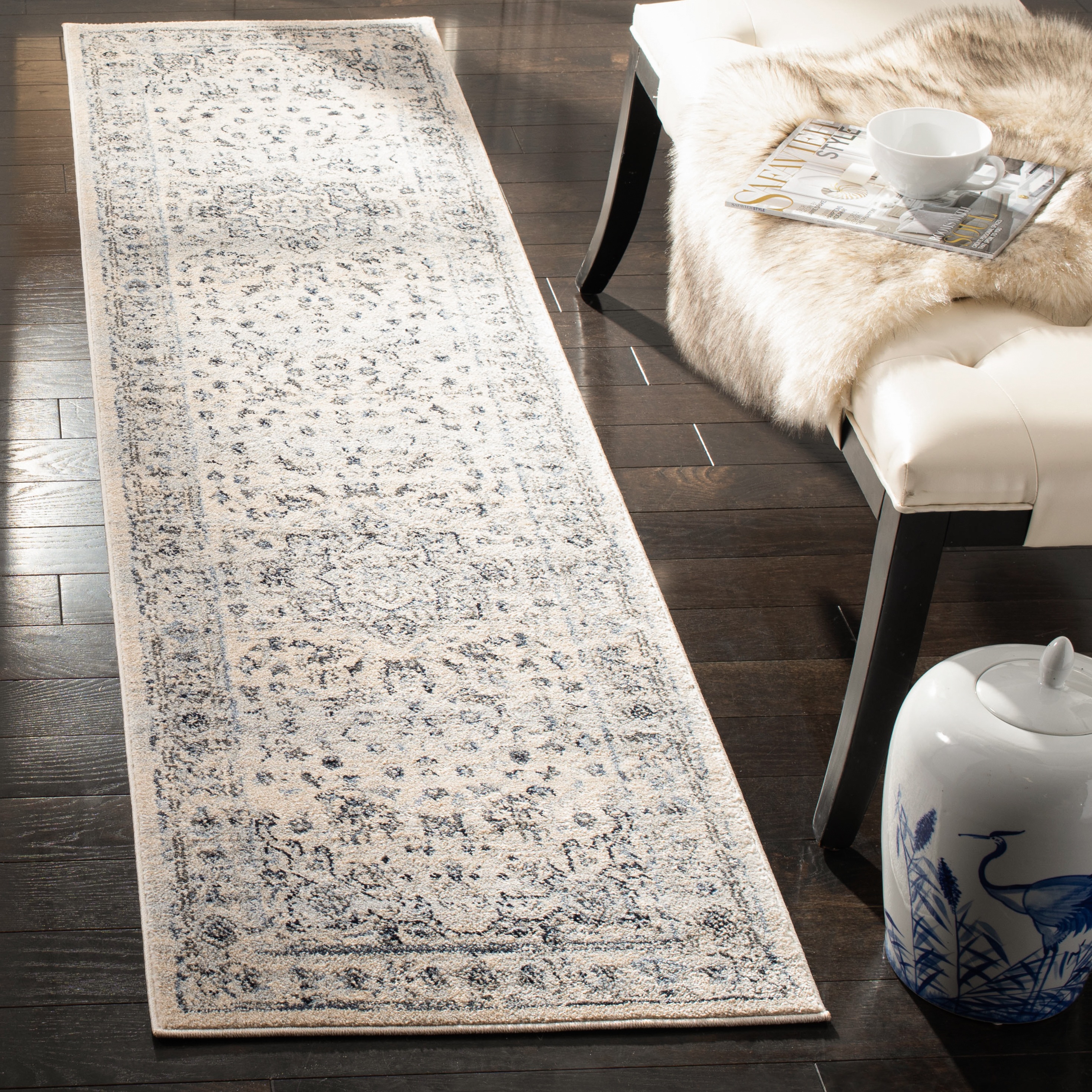 SAFAVIEH Charleston Zharko Floral Runner Rug, Ivory/Light Blue, 2' x 8'