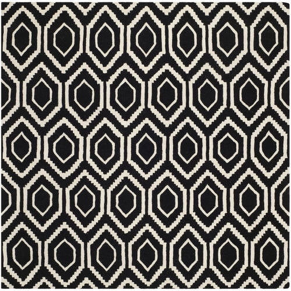 Handmade Black and Ivory Wool Tufted Square Rug