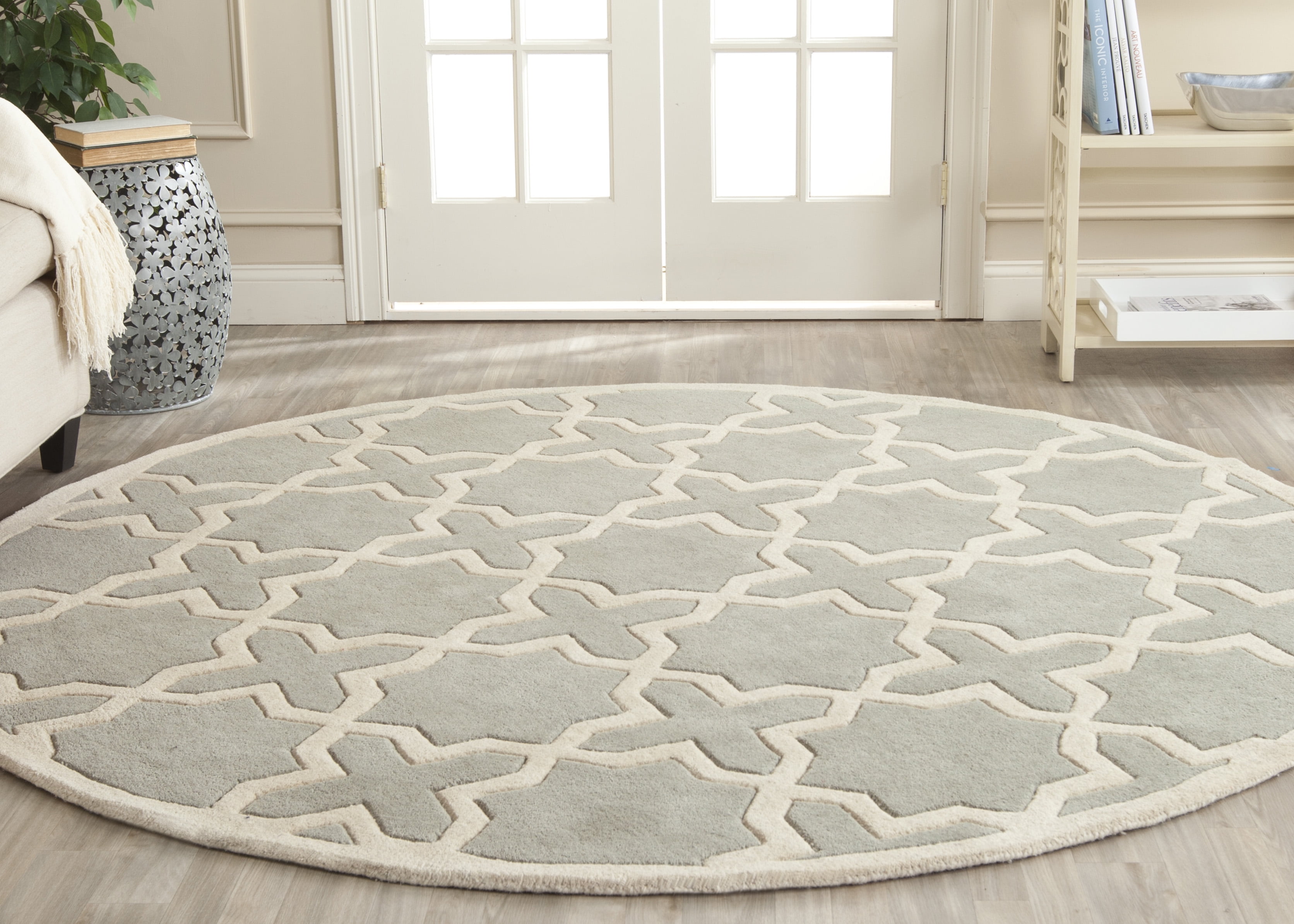 SAFAVIEH Chatham Giovanni Geometric Wool Area Rug, Gray/Ivory, 7' x 7' Round