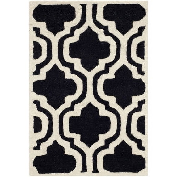 SAFAVIEH Chatham Henry Geometric Quatrefoil Wool Area Rug, Black/Ivory, 5' x 5' Round