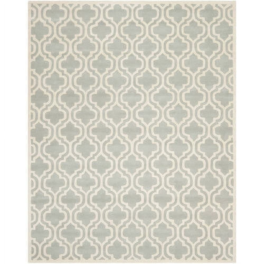 SAFAVIEH Chatham Henry Geometric Quatrefoil Wool Area Rug, Grey/Ivory, 4' x 4' Round