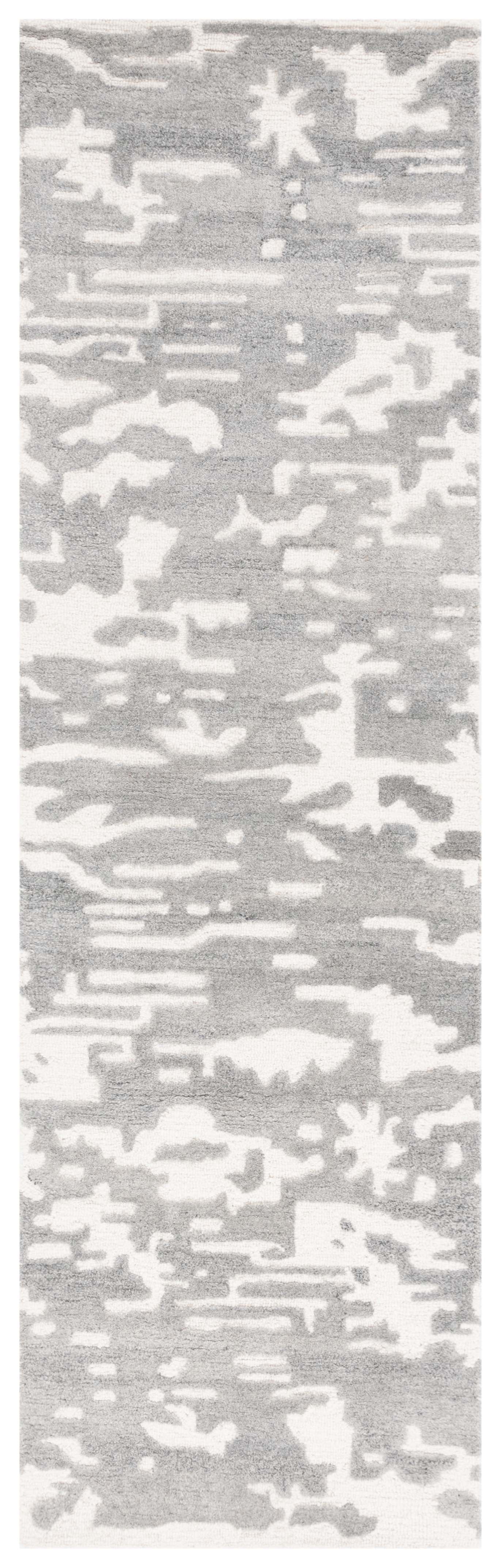 SAFAVIEH Chatham Isidora Geometric Runner Rug, Grey/Ivory, 2'3" x 8'