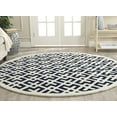 thumbnail image 1 of SAFAVIEH Chatham Jackson Geometric Wool Area Rug, Dark Blue/Ivory, 7' x 7' Round, 1 of 6