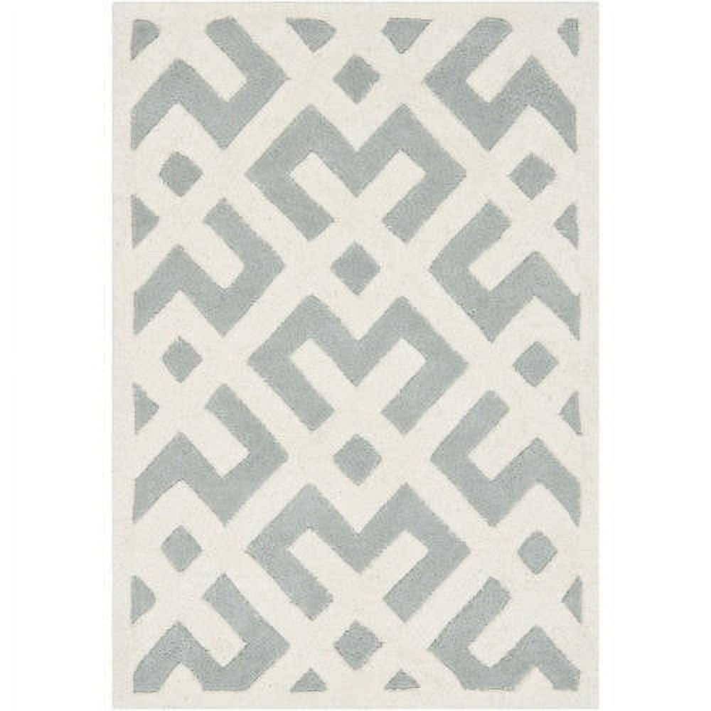Off-White and Gray Tufted Wool 4' x 6' Area Rug