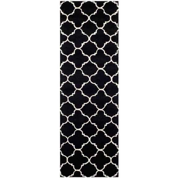 SAFAVIEH Chatham Jacob Geometric Quatrefoil Wool Runner Rug, Black/Ivory, 2'3" x 7'