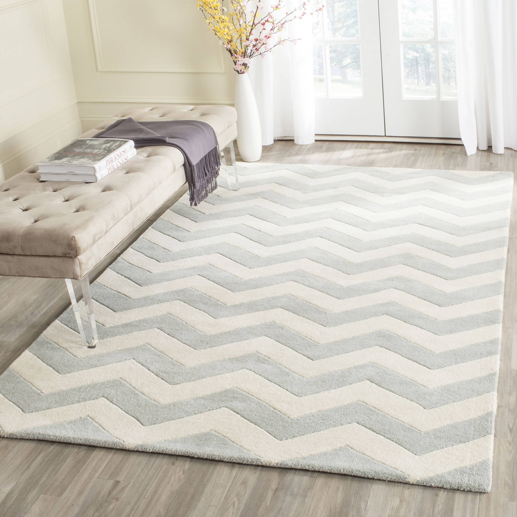 Grey Ivory Hand-Tufted Wool Rectangular Rug 5' x 8'