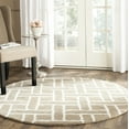 thumbnail image 1 of SAFAVIEH Chatham Jerrod Geometric Wool Area Rug, Beige/Ivory, 5' x 5' Round, 1 of 7