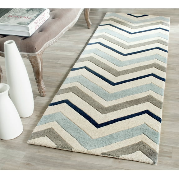 SAFAVIEH Chatham Wilfred Geometric Wool Runner Rug, Ivory/Dark Gray, 2'3" x 7'
