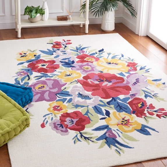 Safavieh Chelsea Ainsley Floral Area Rug, Ivory/Rose, 3' x 5'
