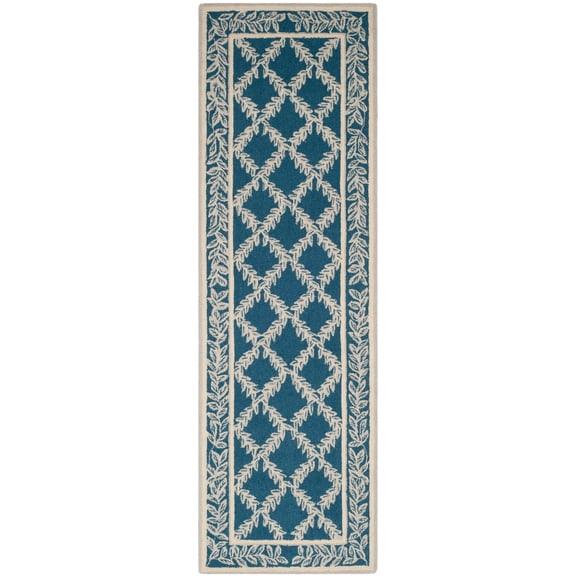 SAFAVIEH Chelsea Alecia Geometric Borders Wool Runner Rug, Navy/Cream, 2'6" x 10'