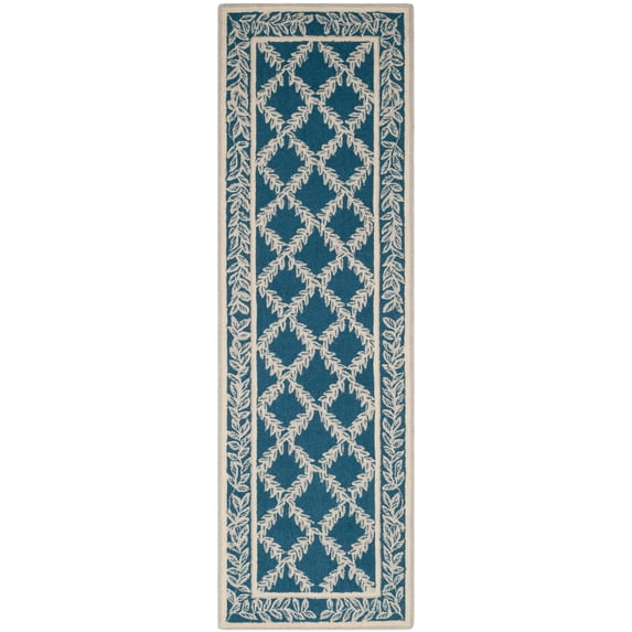SAFAVIEH Chelsea Alecia Geometric Borders Wool Runner Rug, Navy/Cream, 2'6" x 10'