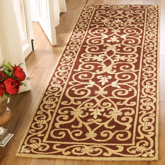 Safavieh Chelsea Aragon Oriental Wool Runner Rug, Burgundy, 2'6" x 8'