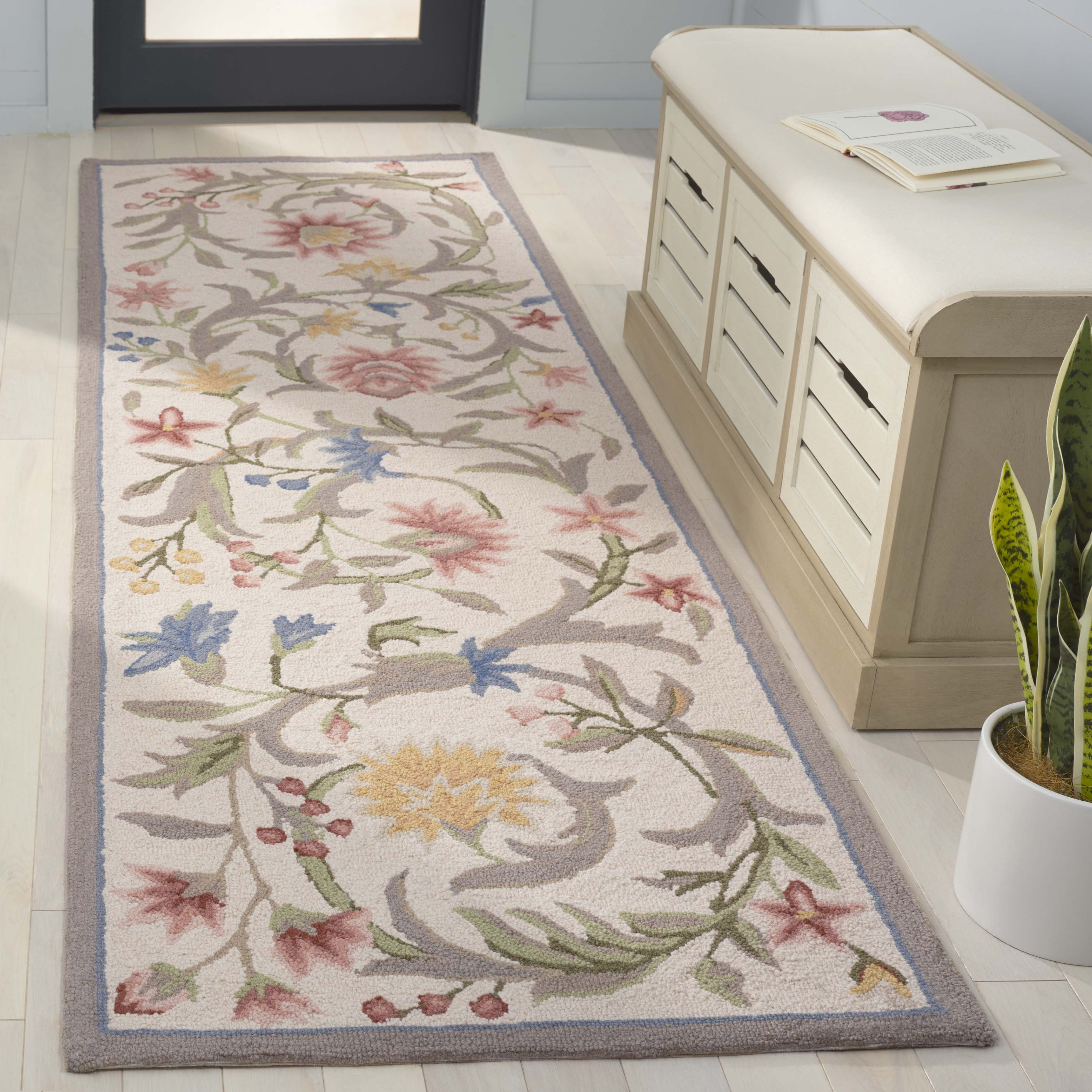 Safavieh Chelsea Baxter Bordered Wool Runner Rug, Ivory, 2'6" x 18'