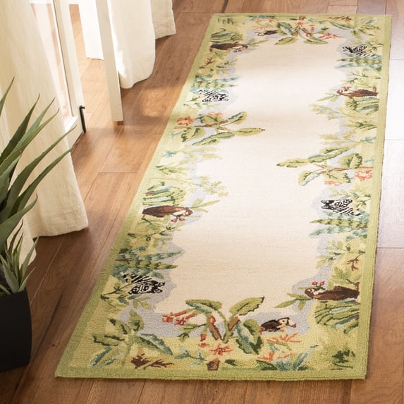 Safavieh Chelsea Deloris Bordered Wool Runner Rug, Beige/Green, 2'6" x 10'