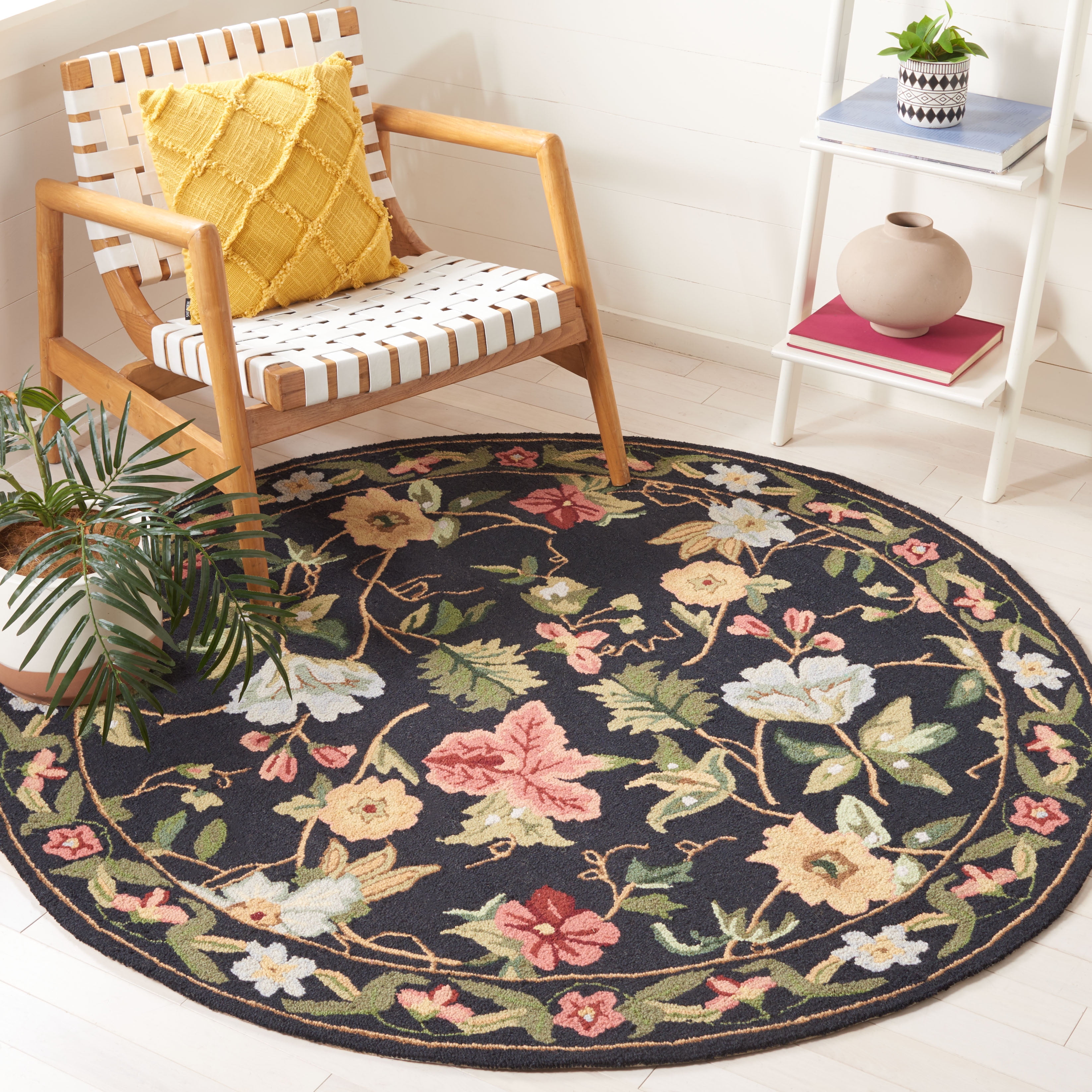 Safavieh Chelsea Gisselle Bordered Wool Area Rug, Black, 7' x 7' Round