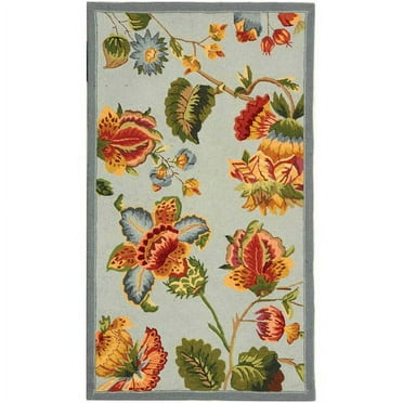 SAFAVIEH Chelsea Hayleigh Floral Wool Area Rug, Light Blue, 2'9" x 4'9"