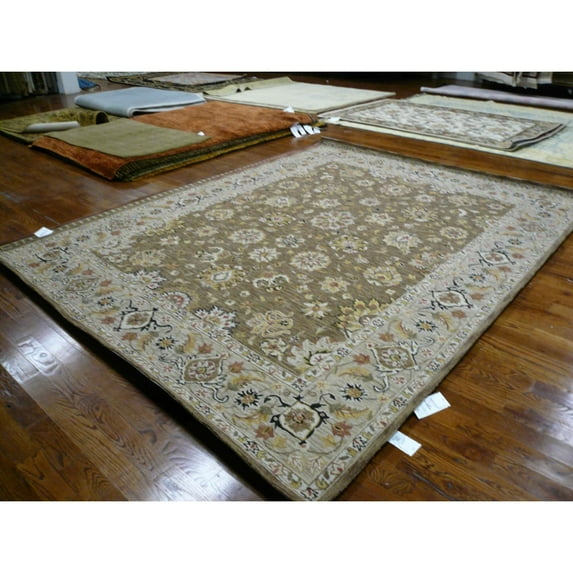 SAFAVIEH Chelsea Kaeden Floral Wool Area Rug, Brown/Ivory, 7'9" x 9'9"