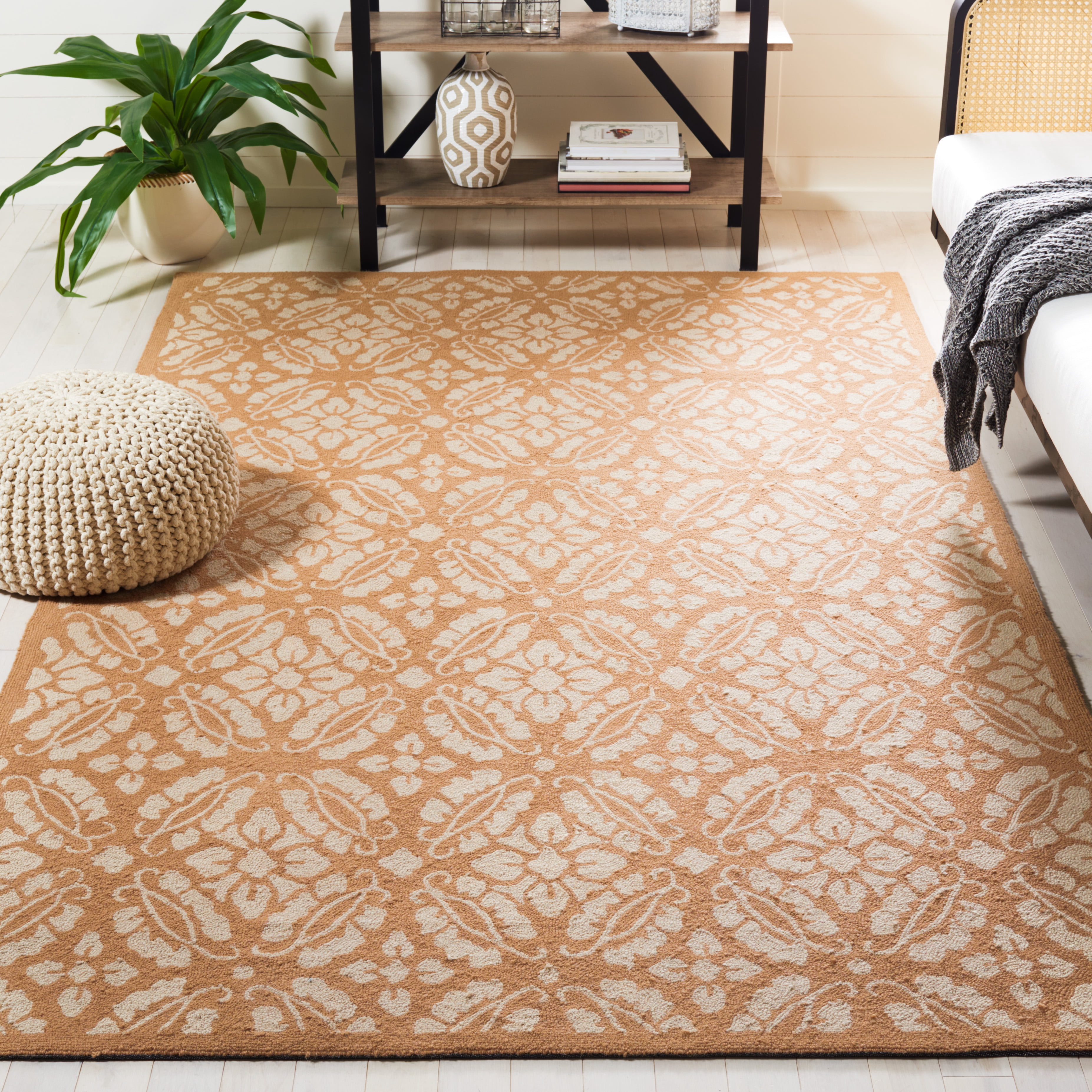 Safavieh Chelsea Margery Geometric Area Rug, Blush, 3'9" x 5'9"