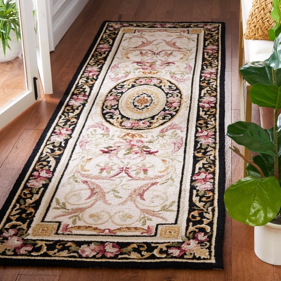 Safavieh Chelsea Patton Floral Runner Rug, Ivory/Black, 2'6" x 6'