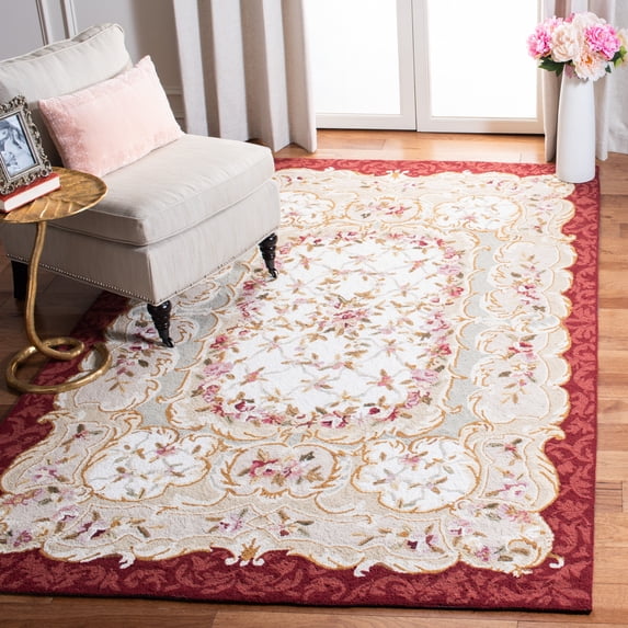 Safavieh Chelsea Zoja Geometric Area Rug, Ivory/Burgundy, 2'9" x 4'9"