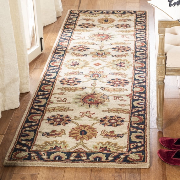 SAFAVIEH Classic Fredrick Oriental Wool Runner Rug, Ivory/Navy, 2'3" x 8'