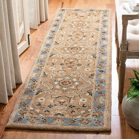 SAFAVIEH Classic Jilliean Oriental Wool Runner Rug, Beige/Light Blue, 2'3" x 8'