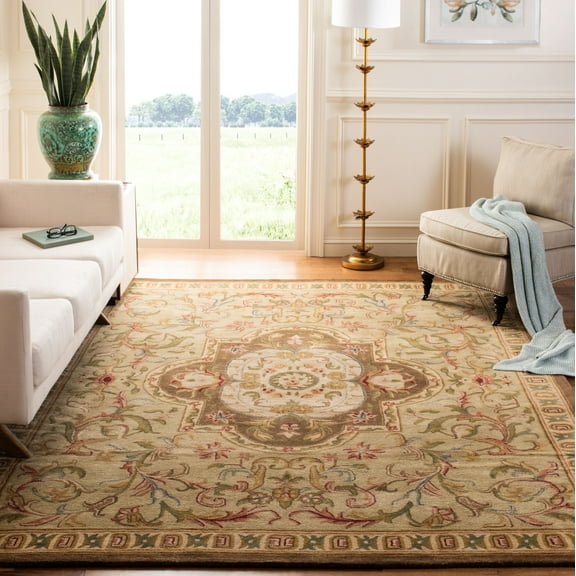 SAFAVIEH Classic Kirsteen Oriental Wool Area Rug, Beige/Olive, 7'6" x 9'6"