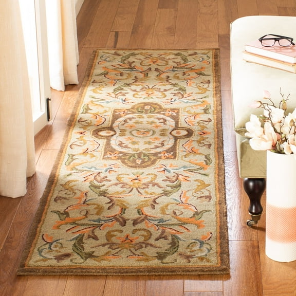 SAFAVIEH Classic Kirsteen Oriental Wool Runner Rug, Beige/Olive, 2'3" x 12'