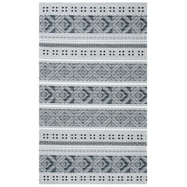 SAFAVIEH Classic Vintage Eric Geometric Polyester Area Rug, Black, 6' x 9'