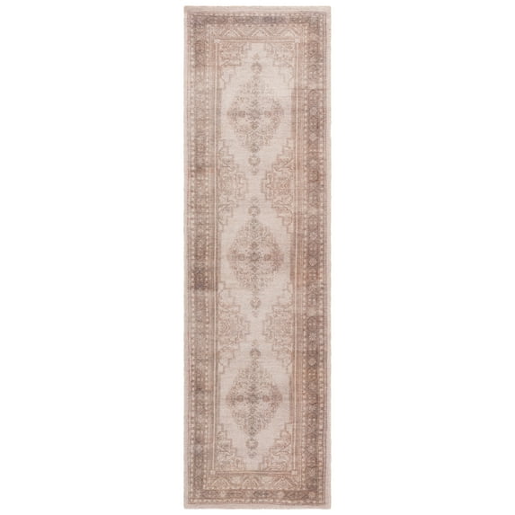 SAFAVIEH Classic Vintage Sandford Southwestern Runner Rug, Gray/Beige, 2'3" x 8'