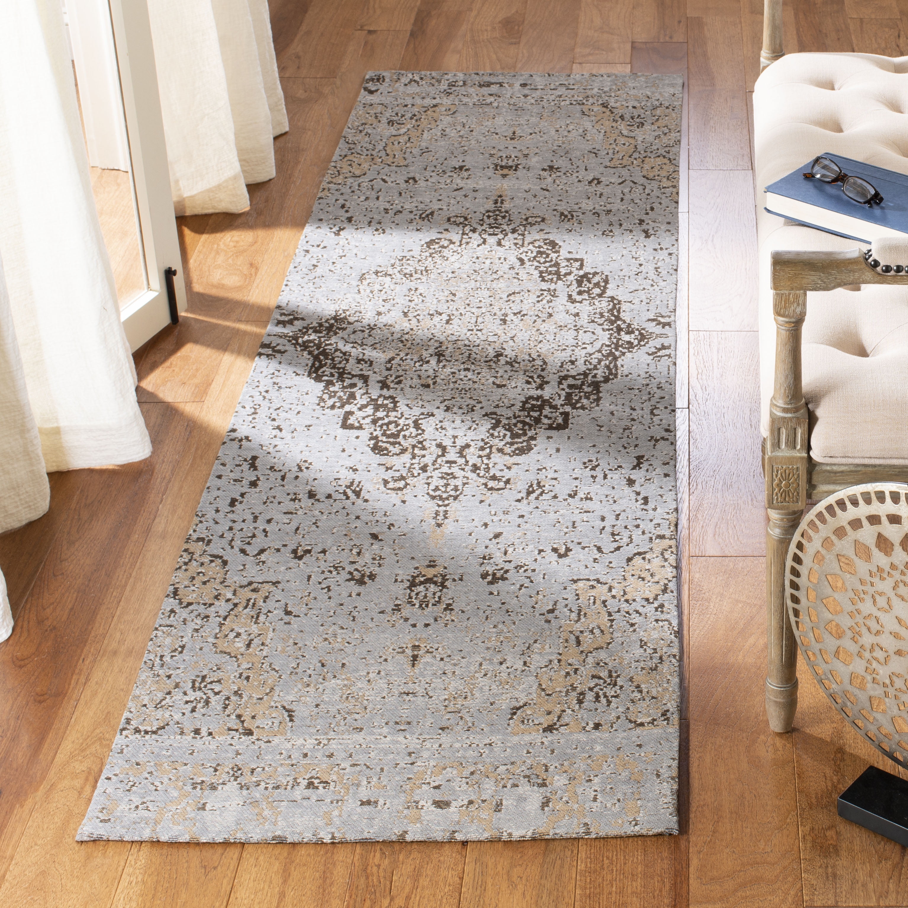 SAFAVIEH Classic Vintage Tris Floral Bordered Polyester Runner Rug, Taupe, 2'3" x 8'