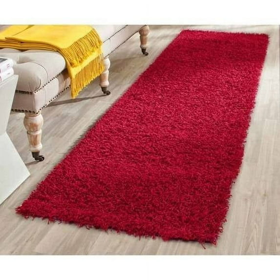 SAFAVIEH Clyde Solid Plush Polyester Shag Runner Rug, Red, 2'3" x 6'