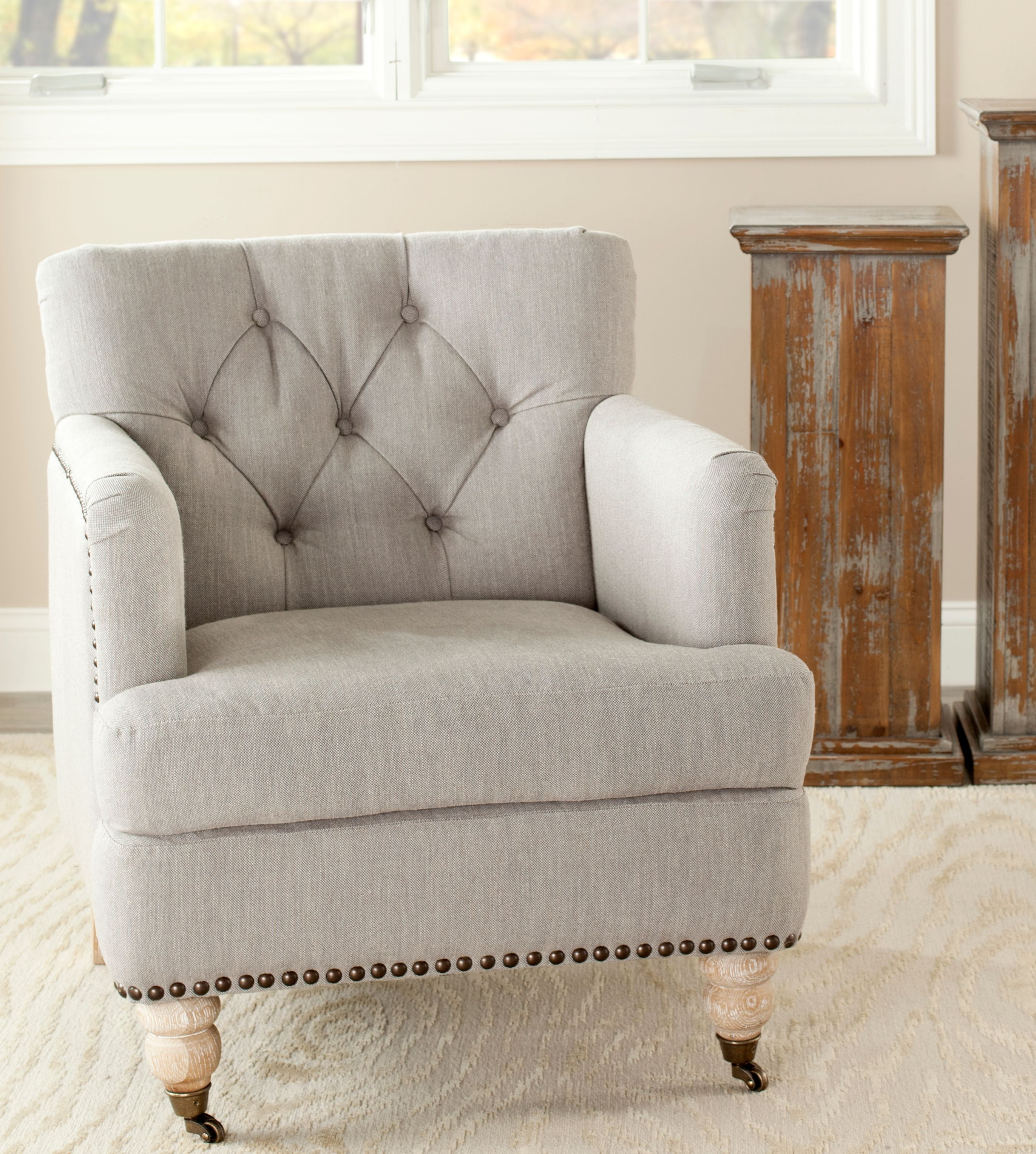 Safavieh colin sale tufted club chair