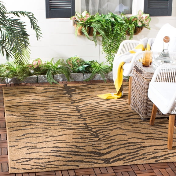 Safavieh Courtyard Aidan Animal Indoor/Outdoor Area Rug, Gold/Natural, 6'7" x 9'6"