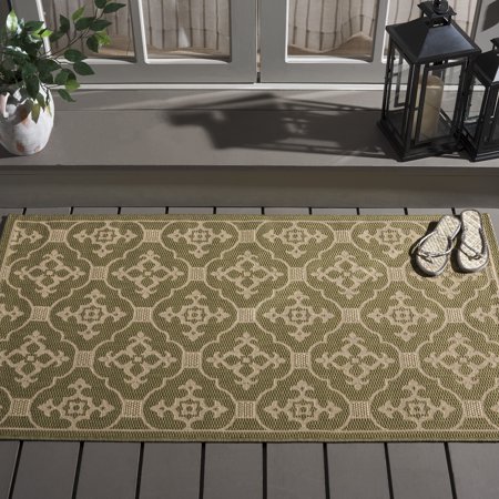 Safavieh Courtyard Alastar Geometric Indoor/Outdoor Area Rug, Green/Creme, 2'7" x 5'
