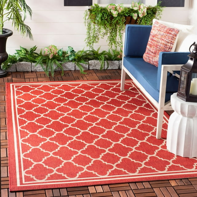 SAFAVIEH Courtyard Alina Geometric Indoor/Outdoor Area Rug, 5'3" x 7'7