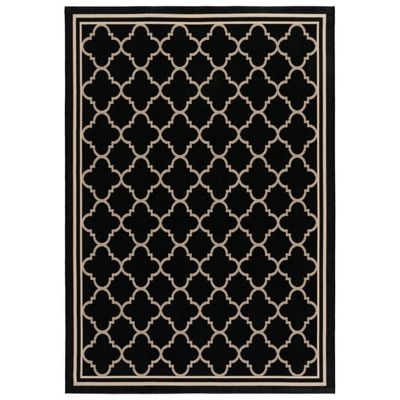 SAFAVIEH Courtyard Alina Geometric Quatrefoil Indoor/Outdoor Area Rug, Black/Beige, 6'7" x 9'6"